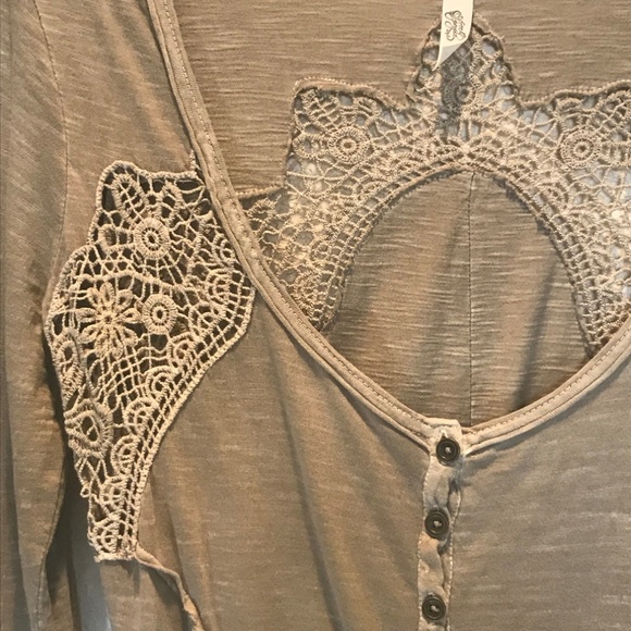 Free People Crochet Detail V Neck Henley Top - Picture 2 of 7